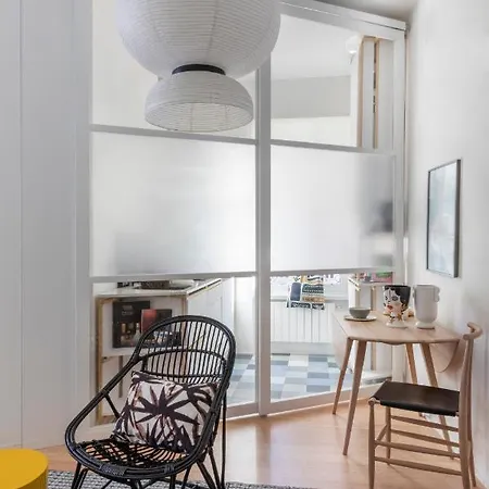 Your Place * روما